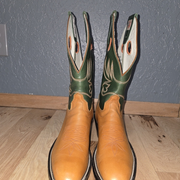 Olathe Boot Company Cowboy Boots - Picture 4 of 10